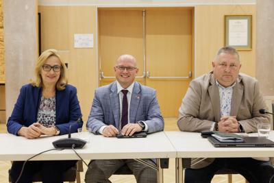 W Urzędzie Marszałkowskim Województwa Lubuskiego w Zielonej Górze rozpoczęła obrady Sejmowa Komisja Infrastruktury