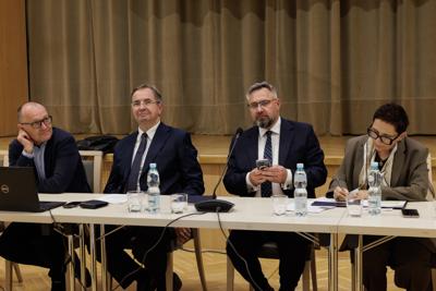 W Urzędzie Marszałkowskim Województwa Lubuskiego w Zielonej Górze rozpoczęła obrady Sejmowa Komisja Infrastruktury