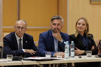 W Urzędzie Marszałkowskim Województwa Lubuskiego w Zielonej Górze rozpoczęła obrady Sejmowa Komisja Infrastruktury