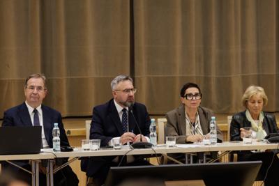 W Urzędzie Marszałkowskim Województwa Lubuskiego w Zielonej Górze rozpoczęła obrady Sejmowa Komisja Infrastruktury