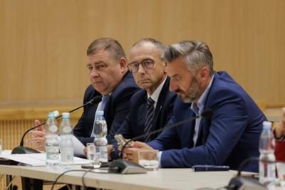 W Urzędzie Marszałkowskim Województwa Lubuskiego w Zielonej Górze rozpoczęła obrady Sejmowa Komisja Infrastruktury