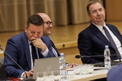 W Urzędzie Marszałkowskim Województwa Lubuskiego w Zielonej Górze rozpoczęła obrady Sejmowa Komisja Infrastruktury