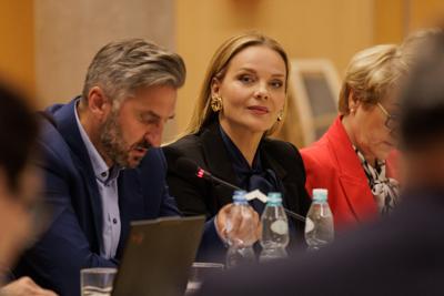 W Urzędzie Marszałkowskim Województwa Lubuskiego w Zielonej Górze rozpoczęła obrady Sejmowa Komisja Infrastruktury