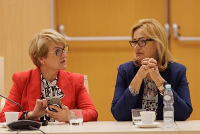 W Urzędzie Marszałkowskim Województwa Lubuskiego w Zielonej Górze rozpoczęła obrady Sejmowa Komisja Infrastruktury