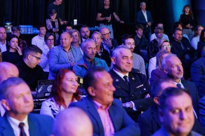 W Centrum Kształcenia Zawodowego i Ustawicznego „Elektryk” w Nowej Soli odbyła się konferencja z okazji otwarcia Branżowego Centrum Umiejętności w dziedzinie elektromobilności. W wydarzeniu wziął udział wicemarszałek Grzegorz Potęga.