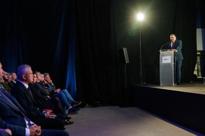 W Centrum Kształcenia Zawodowego i Ustawicznego „Elektryk” w Nowej Soli odbyła się konferencja z okazji otwarcia Branżowego Centrum Umiejętności w dziedzinie elektromobilności. W wydarzeniu wziął udział wicemarszałek Grzegorz Potęga.