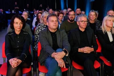 W Centrum Kształcenia Zawodowego i Ustawicznego „Elektryk” w Nowej Soli odbyła się konferencja z okazji otwarcia Branżowego Centrum Umiejętności w dziedzinie elektromobilności. W wydarzeniu wziął udział wicemarszałek Grzegorz Potęga.