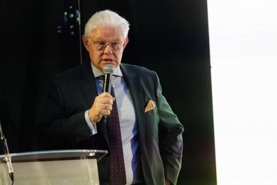W Centrum Kształcenia Zawodowego i Ustawicznego „Elektryk” w Nowej Soli odbyła się konferencja z okazji otwarcia Branżowego Centrum Umiejętności w dziedzinie elektromobilności. W wydarzeniu wziął udział wicemarszałek Grzegorz Potęga.