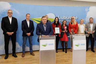 Nagrody "Perła 2025" 

Lubuska Perła Turystyczna to wyróżnienie dla atrakcyjnych, innowacyjnych, przyjaznych turystom produktów – wydarzeń, miejsc czy usług.