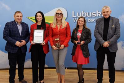 Nagrody "Perła 2025" 

Lubuska Perła Turystyczna to wyróżnienie dla atrakcyjnych, innowacyjnych, przyjaznych turystom produktów – wydarzeń, miejsc czy usług.