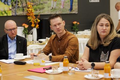Spotkanie miało na celu omówienie postępów we wdrażaniu strategii terytorialnej