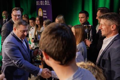 uroczyste podsumowanie współzawodnictwa sportowego województwa lubuskiego za rok szkolny 2024/2025 w ramach Lubuskiej Olimpiady Młodzieży