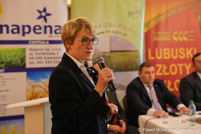 W piątek, 10 października 2025 roku w Hotelu Nadodrzański Dwór w Nowej Soli odbyła się debata pt. „Aktualna sytuacja w rolnictwie”, zorganizowana w ramach Gali Lubuskiego Złotego Kłosa. 