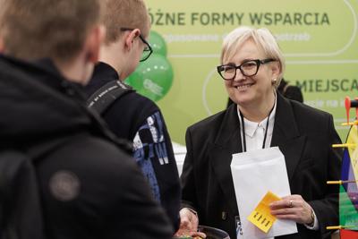 Powiatowy Urząd Pracy w Żaganiu wraz z Partnerstwem Lokalnych Pracodawców zorganizował po raz pierwszy Powiatowe Targi Pracy.