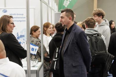 Powiatowy Urząd Pracy w Żaganiu wraz z Partnerstwem Lokalnych Pracodawców zorganizował po raz pierwszy Powiatowe Targi Pracy.