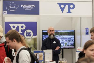 Powiatowy Urząd Pracy w Żaganiu wraz z Partnerstwem Lokalnych Pracodawców zorganizował po raz pierwszy Powiatowe Targi Pracy.