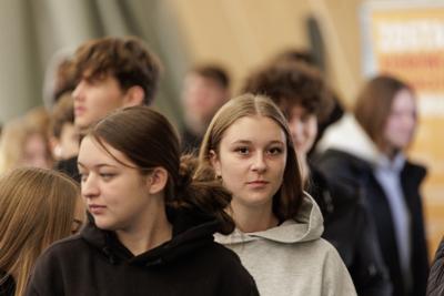 Powiatowy Urząd Pracy w Żaganiu wraz z Partnerstwem Lokalnych Pracodawców zorganizował po raz pierwszy Powiatowe Targi Pracy.