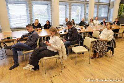 28 października 2025 r. podczas konferencji prasowej w urzędzie marszałkowskim w Zielonej Górze poznaliśmy wyniki konkursu „Ulubiony Producent Lubuski 2025”. 