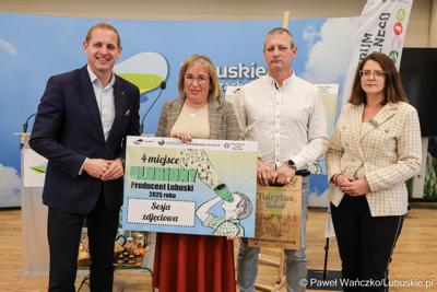 28 października 2025 r. podczas konferencji prasowej w urzędzie marszałkowskim w Zielonej Górze poznaliśmy wyniki konkursu „Ulubiony Producent Lubuski 2025”. 