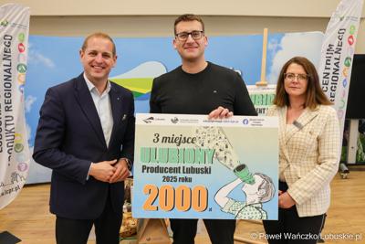 28 października 2025 r. podczas konferencji prasowej w urzędzie marszałkowskim w Zielonej Górze poznaliśmy wyniki konkursu „Ulubiony Producent Lubuski 2025”. 