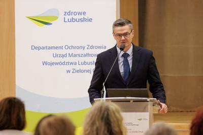Utrzymanie dobrego zdrowia psychicznego stanowi jeden z najważniejszych warunków
zachowania wysokiej jakości życia osób starszych