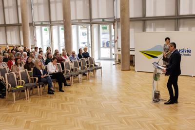 Utrzymanie dobrego zdrowia psychicznego stanowi jeden z najważniejszych warunków
zachowania wysokiej jakości życia osób starszych