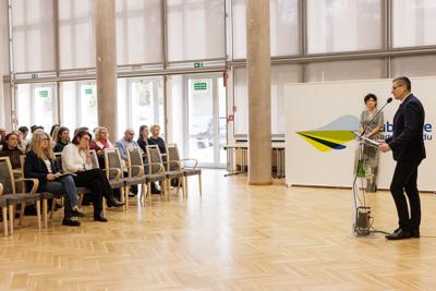 Utrzymanie dobrego zdrowia psychicznego stanowi jeden z najważniejszych warunków
zachowania wysokiej jakości życia osób starszych