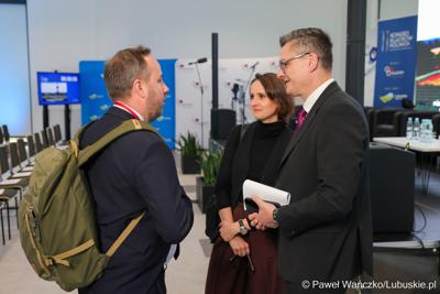 Uczestnicy pierwszego dnia 11. Kongresu Klastrów Polskich w Parku Technologii Kosmicznych w Zielonej Górze-Nowym Kisielinie