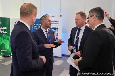 Uczestnicy pierwszego dnia 11. Kongresu Klastrów Polskich w Parku Technologii Kosmicznych w Zielonej Górze-Nowym Kisielinie