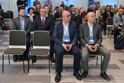 Uczestnicy pierwszego dnia 11. Kongresu Klastrów Polskich w Parku Technologii Kosmicznych w Zielonej Górze-Nowym Kisielinie