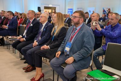 Uczestnicy pierwszego dnia 11. Kongresu Klastrów Polskich w Parku Technologii Kosmicznych w Zielonej Górze-Nowym Kisielinie