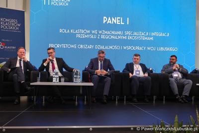 Uczestnicy pierwszego dnia 11. Kongresu Klastrów Polskich w Parku Technologii Kosmicznych w Zielonej Górze-Nowym Kisielinie