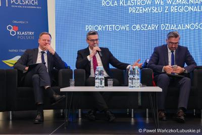 Uczestnicy pierwszego dnia 11. Kongresu Klastrów Polskich w Parku Technologii Kosmicznych w Zielonej Górze-Nowym Kisielinie