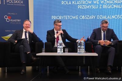 Uczestnicy pierwszego dnia 11. Kongresu Klastrów Polskich w Parku Technologii Kosmicznych w Zielonej Górze-Nowym Kisielinie