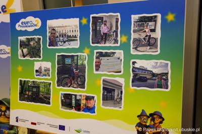 Wicemarszałkowie Grzegorz Potęga i Hubert Harasimowicz wręczyli nagrody laureatom Konkursu EuroPoszukiwacze - drugiej edycja gry terenowej, w której uczestnicy odwiedzali inwestycje zrealizowane w Lubuskiem dzięki Funduszom Europejskim, rozwiązując zadania, quizy i zagadki.