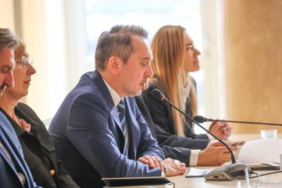 Wizyta ambasadora nadzwyczajnego i pełnomocnego Chińskiej Republiki Ludowej Lu Shanem w Urzędzie Marszałkowskim Województwa Lubuskiego w Zielonej Górze