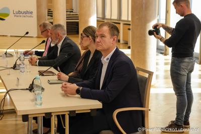 Wizyta ambasadora nadzwyczajnego i pełnomocnego Chińskiej Republiki Ludowej Lu Shanem w Urzędzie Marszałkowskim Województwa Lubuskiego w Zielonej Górze