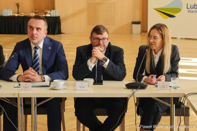 Wizyta ambasadora nadzwyczajnego i pełnomocnego Chińskiej Republiki Ludowej Lu Shanem w Urzędzie Marszałkowskim Województwa Lubuskiego w Zielonej Górze