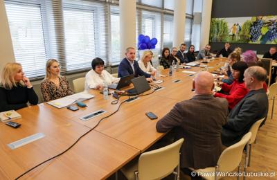 Spotkanie członka zarządu woj. lubuskiego Łukasza Poryckiego z Lokalnymi Grupami Działania 