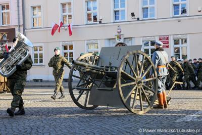 Uroczyste obchody Święta 5. Lubuskiego Pułku Artylerii w Sulechowie 