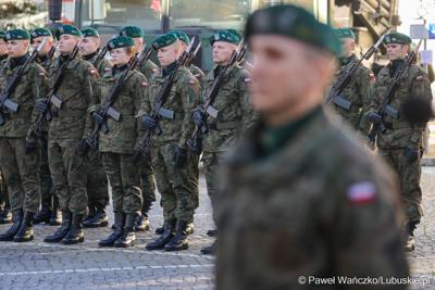 Uroczyste obchody Święta 5. Lubuskiego Pułku Artylerii w Sulechowie 