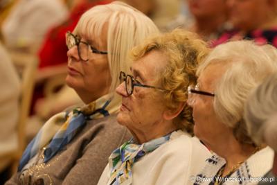 Uczestnicy Forum Seniora w Sali Kolumnowej Sejmiku Województwa Lubuskiego w Zielonej Górze