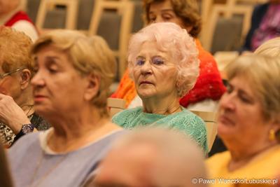 Uczestnicy Forum Seniora w Sali Kolumnowej Sejmiku Województwa Lubuskiego w Zielonej Górze