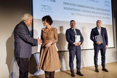 W Wojewódzkiej i Miejskiej Bibliotece Publicznej im. Cypriana Norwida w Zielonej Górze odbyła się gala kończąca jubileuszowy rok, 70-lecie biblioteki i 50-lecie jej głównego gmachu.