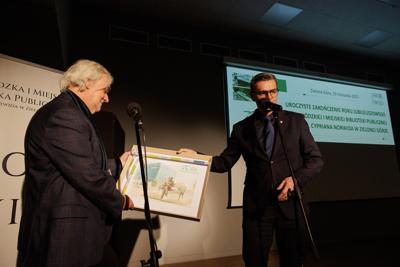 W Wojewódzkiej i Miejskiej Bibliotece Publicznej im. Cypriana Norwida w Zielonej Górze odbyła się gala kończąca jubileuszowy rok, 70-lecie biblioteki i 50-lecie jej głównego gmachu.