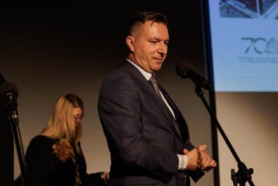 W Wojewódzkiej i Miejskiej Bibliotece Publicznej im. Cypriana Norwida w Zielonej Górze odbyła się gala kończąca jubileuszowy rok, 70-lecie biblioteki i 50-lecie jej głównego gmachu.