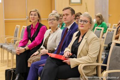 Konferencja z okazji 10-lecia jubileuszu Fundacji RONDO