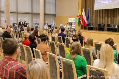 Konferencja z okazji 10-lecia jubileuszu Fundacji RONDO