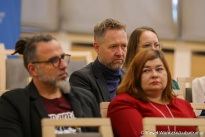 Konferencja z okazji 10-lecia jubileuszu Fundacji RONDO