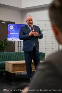 Bezpieczny i innowacyjny biznes w erze cyfrowej